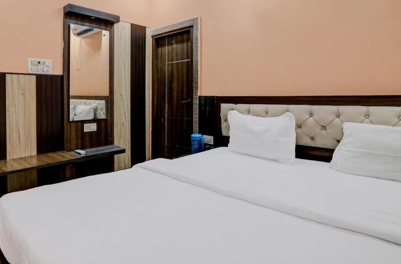 Muthiganj Hotel O Rameshwar מראה חיצוני תמונה