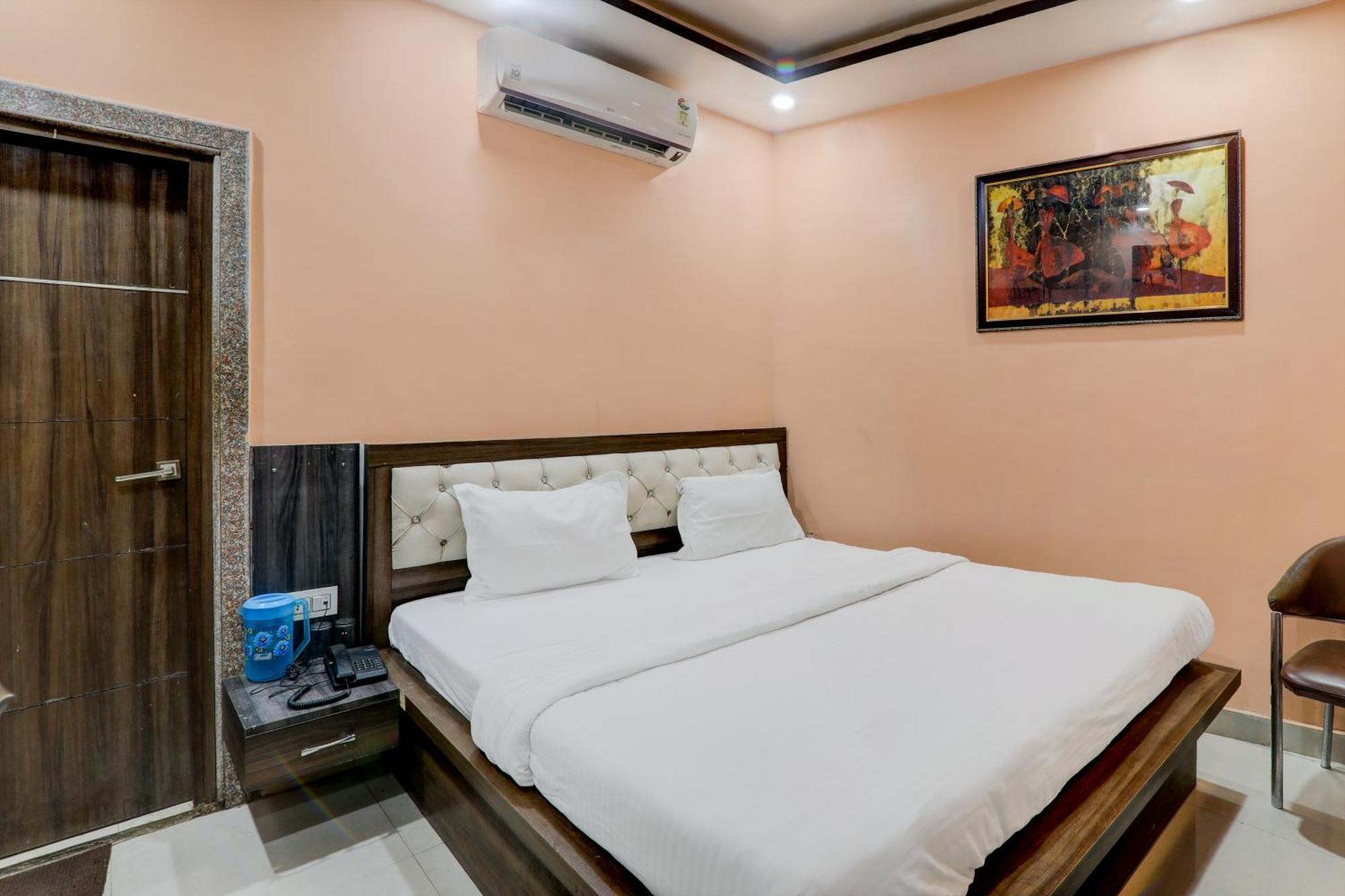 Muthiganj Hotel O Rameshwar מראה חיצוני תמונה
